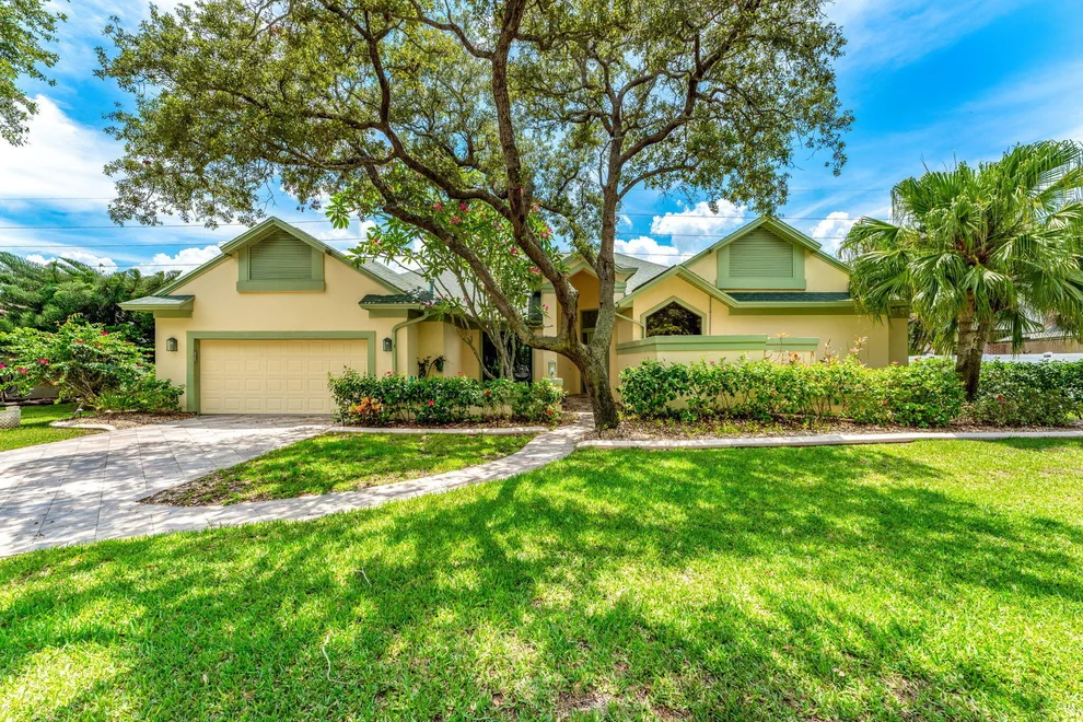 Unit for sale at 881 Peregrine Drive, Indialantic, FL 32903