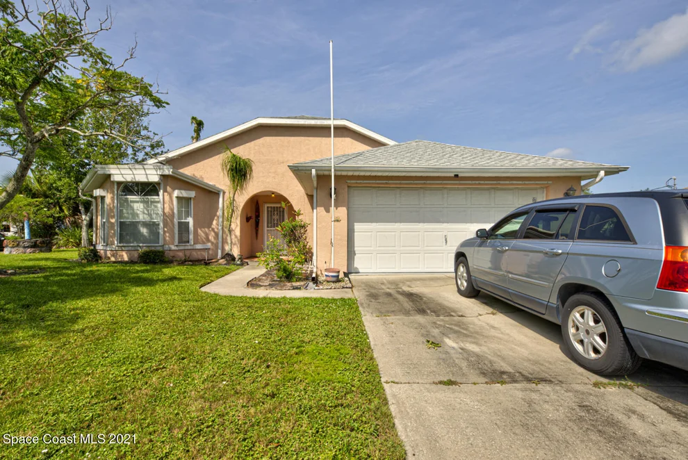 Unit for sale at 6610 Carole Avenue, Cocoa, FL 32927