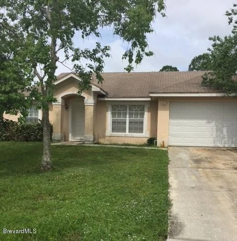 Unit for sale at 540 Fronda Avenue SW, Palm Bay, FL 32908