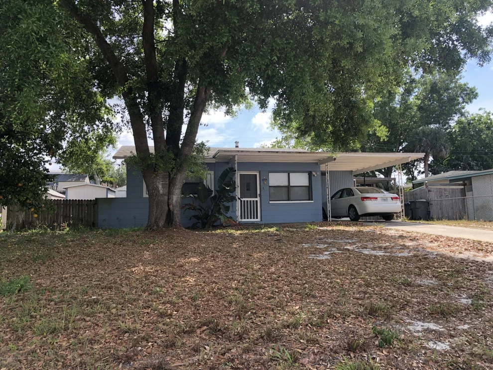 Unit for sale at 915 N Carpenter Road N, Titusville, FL 32796
