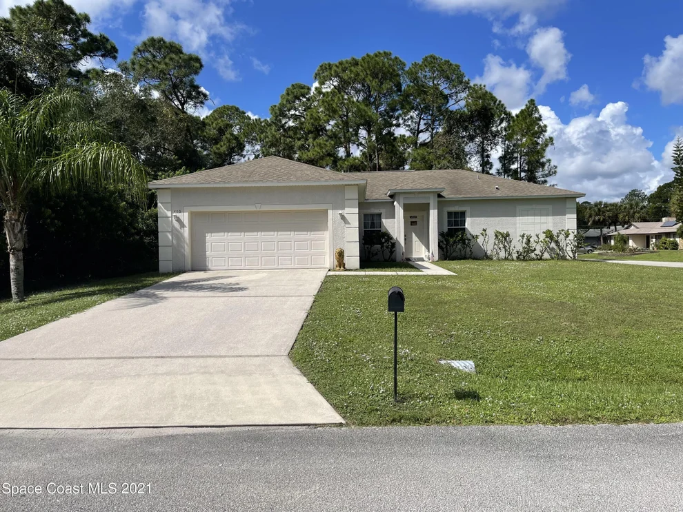 Unit for sale at 400 Saragassa Avenue SW, Palm Bay, FL 32908