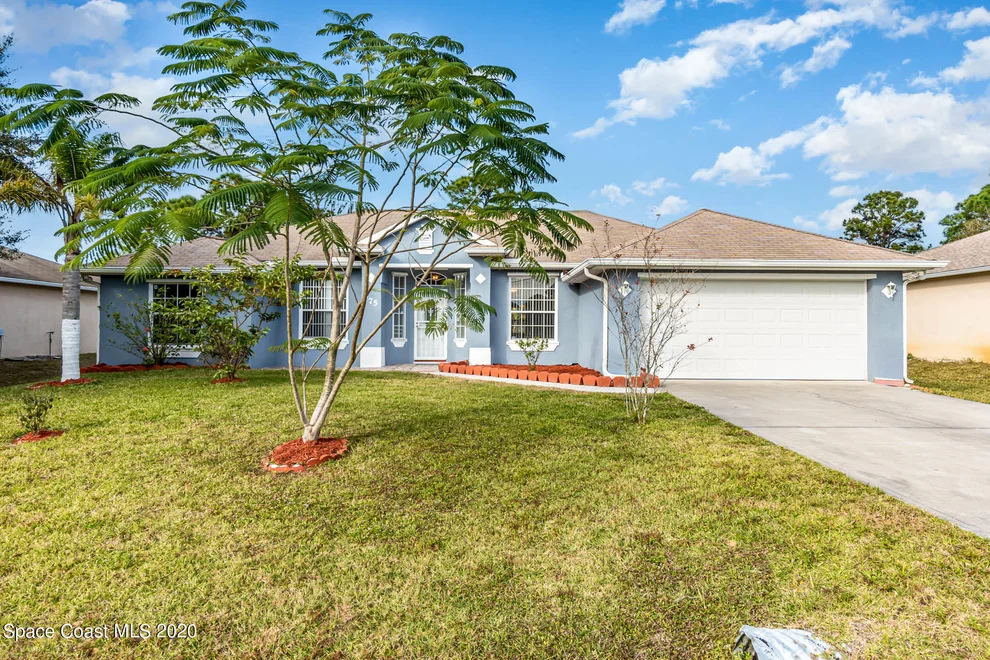 Unit for sale at 775 Americana Boulevard NW, Palm Bay, FL 32907