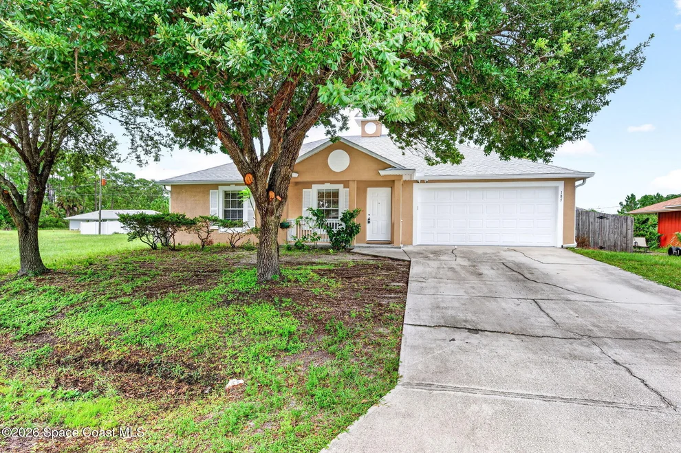 Unit for sale at 187 Mayfair Street SE, Palm Bay, FL 32909