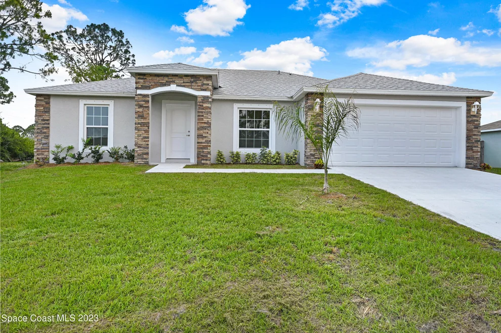 Unit for sale at 790 Avalon Street SE, Palm Bay, FL 32909