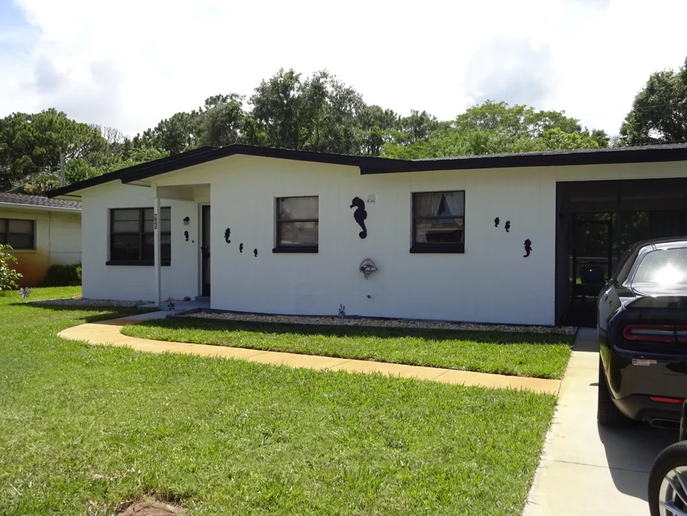 Unit for sale at 965 Date Avenue, Merritt Island, FL 32953