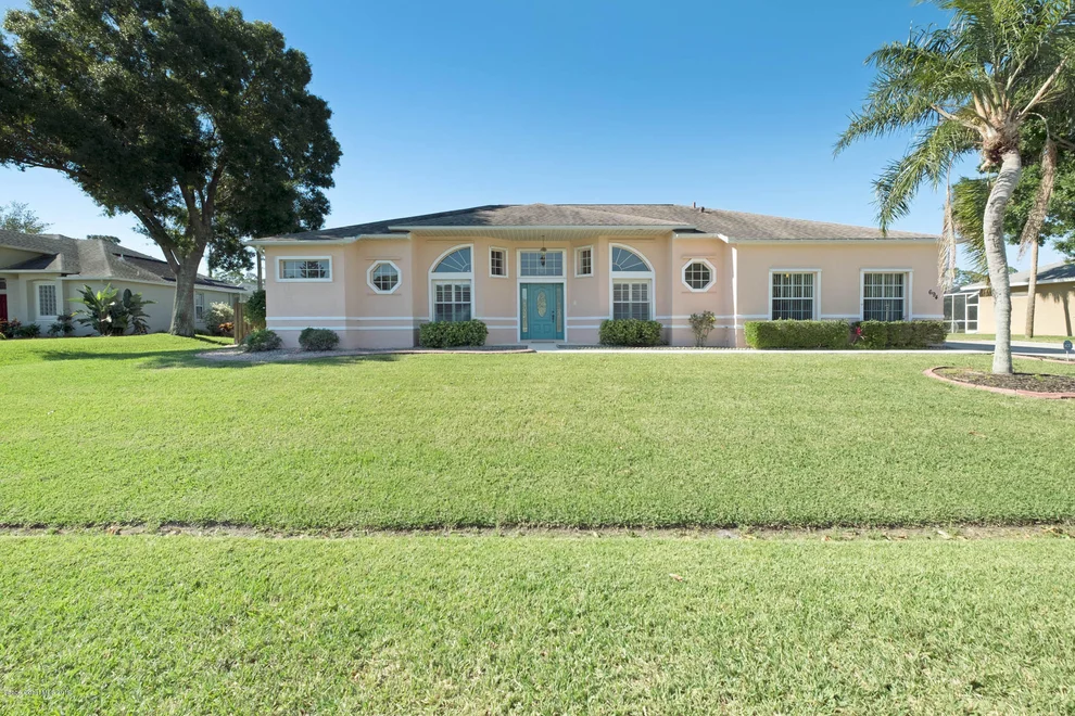 Unit for sale at 694 Hunan Street NE, Palm Bay, FL 32907