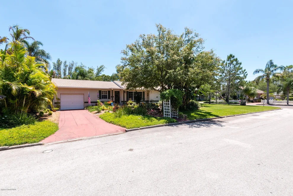 Unit for sale at 2601 N 14 Street, St. Petersburg, FL 33704