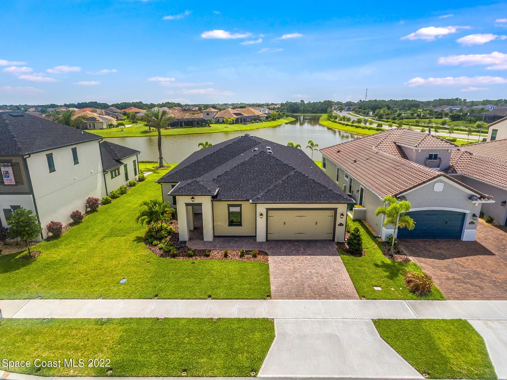 Unit for sale at 8235 Lyside Drive, Melbourne, FL 32940