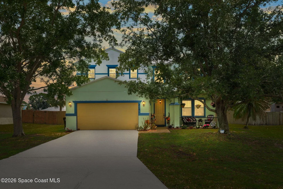 Unit for sale at 818 Boeing Street NE, Palm Bay, FL 32907