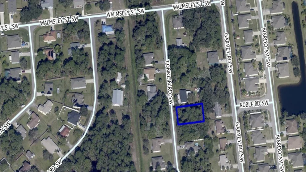 Unit for sale at 441 Tonklin Road SW, Palm Bay, FL 32908