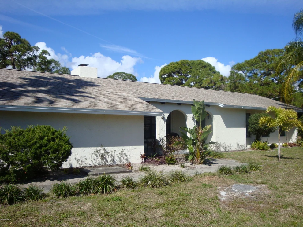 Unit for sale at 969 S Tropical Trail, Merritt Island, FL 32952