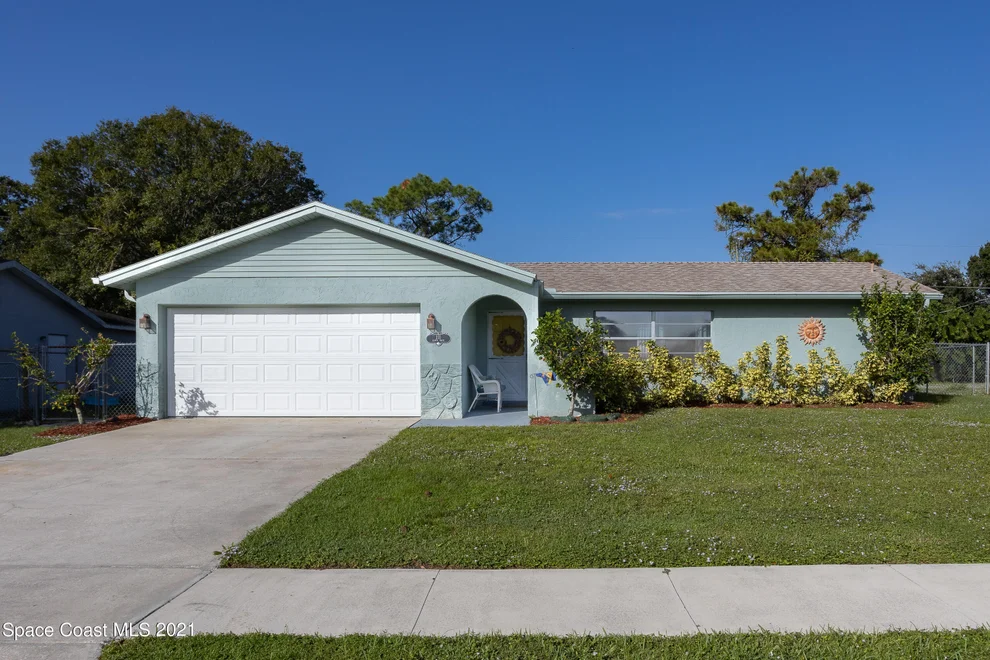 Unit for sale at 111 Haven Drive, Melbourne, FL 32904
