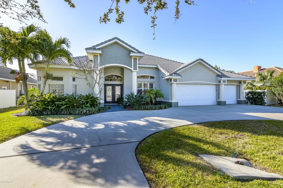 Unit for sale at 38 Indian Village Trail, Cocoa Beach, FL 32931