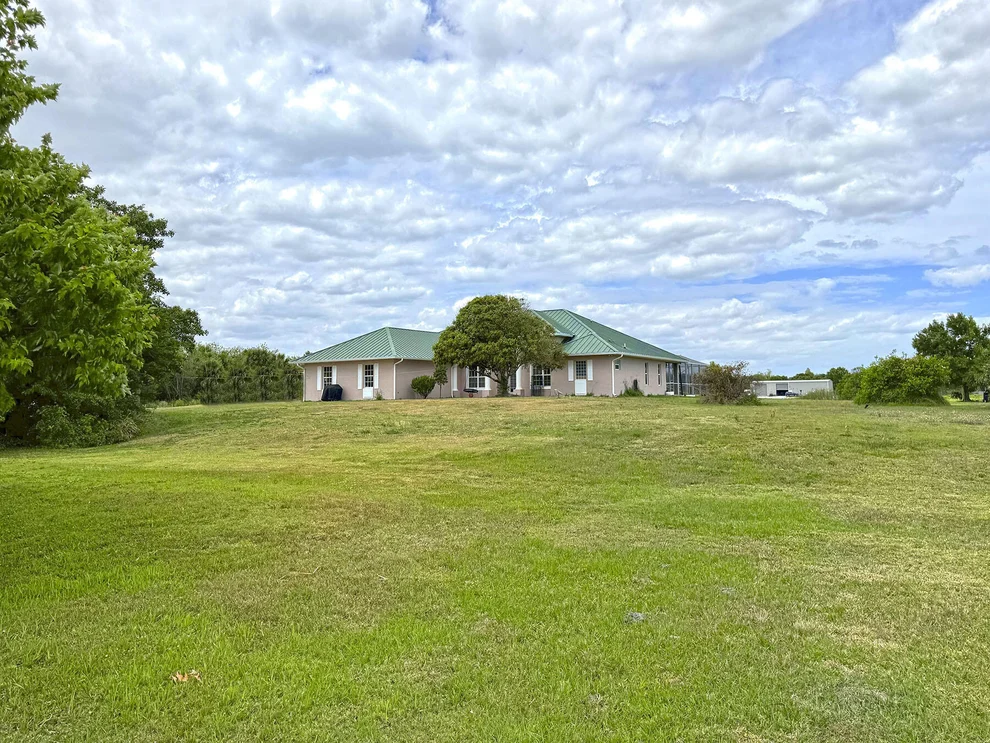 Unit for sale at 6970 49th Street, Vero Beach, FL 32967