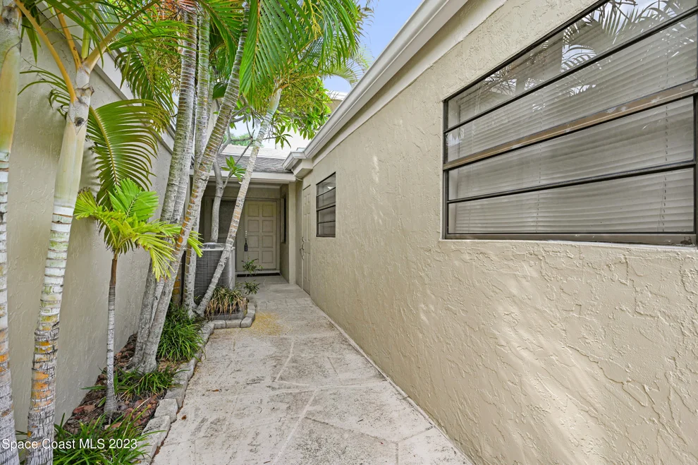 Unit for sale at 229 Augusta Way, Melbourne, FL 32940