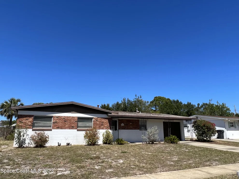 Unit for sale at 930 Glenda Drive, Titusville, FL 32780