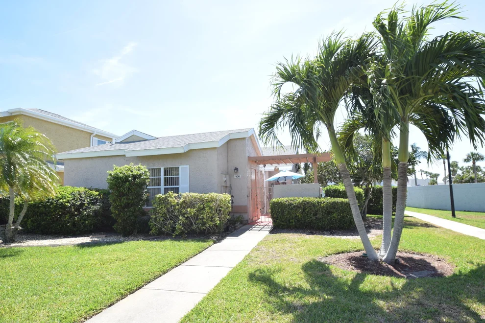 Unit for sale at 1495 Malibu Circle NE, Palm Bay, FL 32905