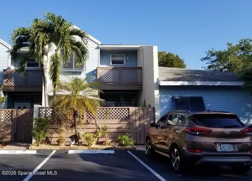 Unit for sale at 203 E Hemingway Circle, Margate, FL 33063