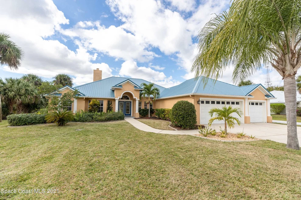 Unit for sale at 5105 Mallard Lakes Court, Merritt Island, FL 32953
