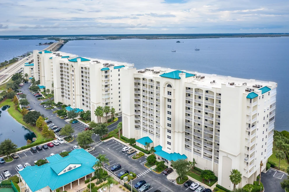 Unit for sale at 3 Indian River Avenue, Titusville, FL 32796
