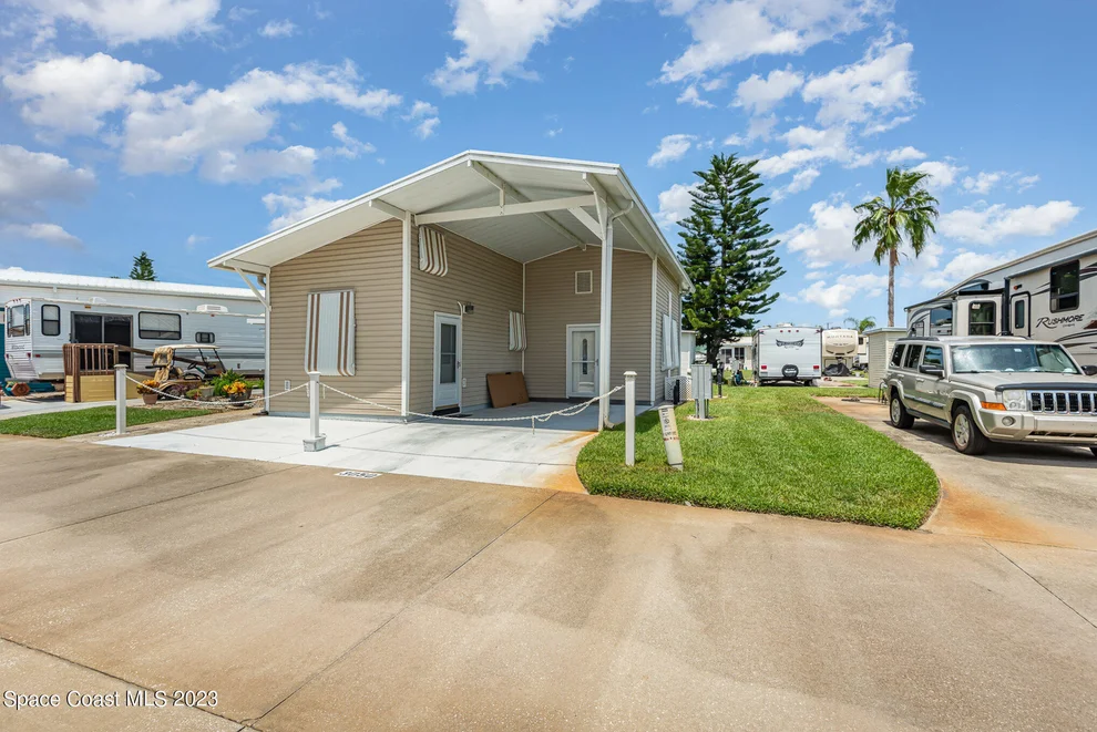 Unit for sale at 3050 Frontier Drive, Titusville, FL 32796
