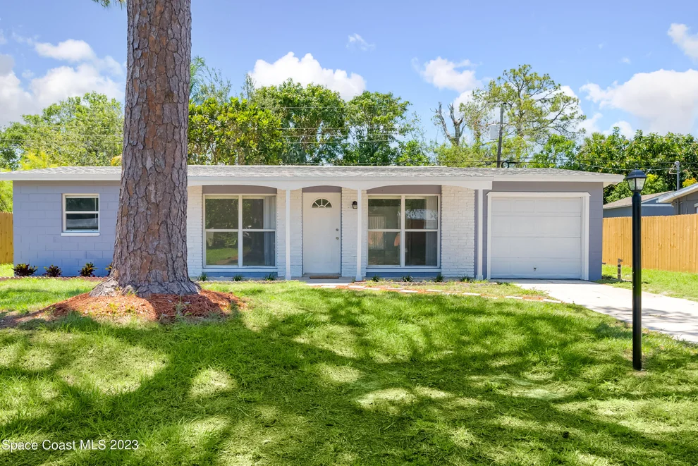Unit for sale at 2213 3rd Street SW, Vero Beach, FL 32962