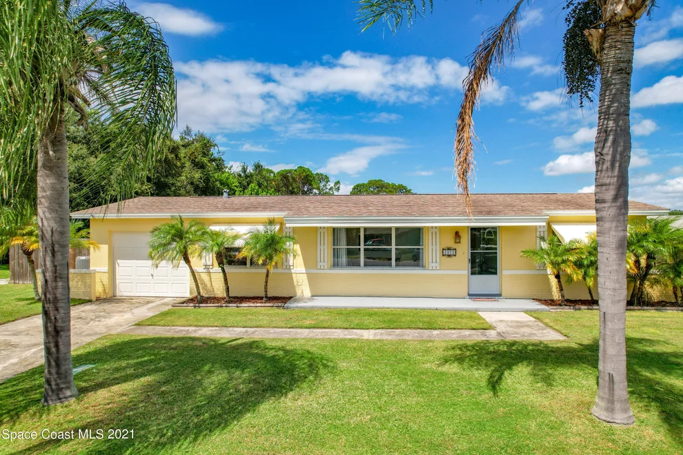 Unit for sale at 2175 Emerald Court, Merritt Island, FL 32953