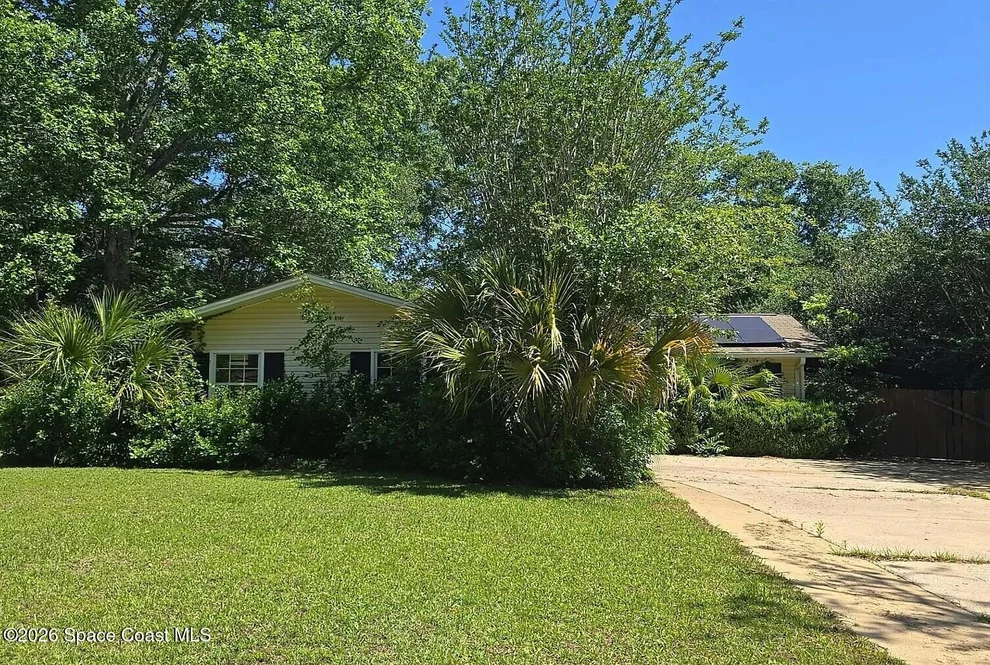 Unit for sale at 2304 Hampshire Way, Tallahassee, FL 32308