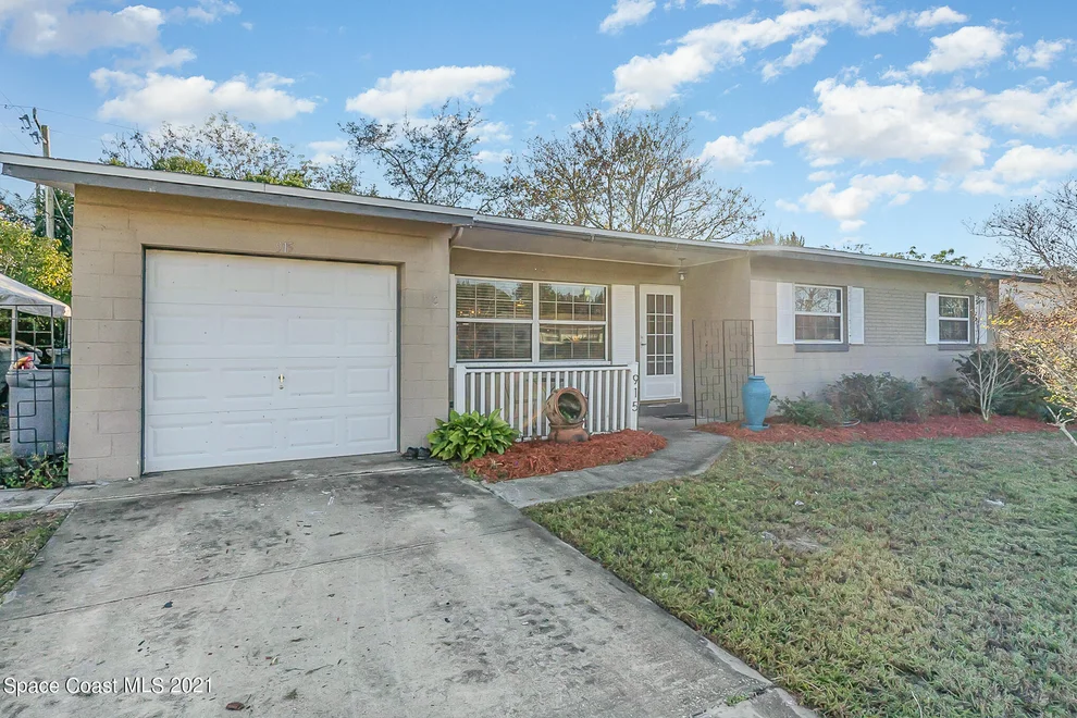 Unit for sale at 915 Glenda Drive, Titusville, FL 32780