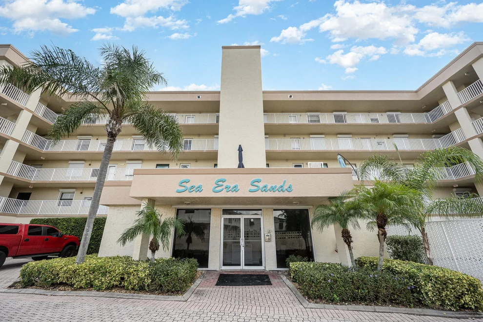 Unit for sale at 555 Harrison Avenue, Cape Canaveral, FL 32920