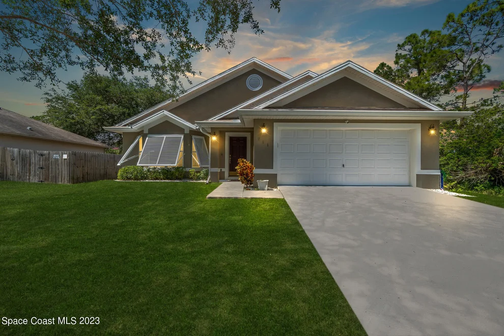 Unit for sale at 711 Geary Street SW, Palm Bay, FL 32908