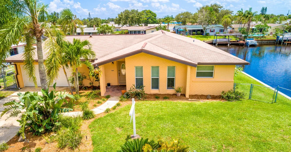 Unit for sale at 1485 Girard Boulevard, Merritt Island, FL 32952