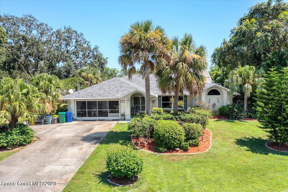 Unit for sale at 201 Poinciana Street, Sebastian, FL 32958