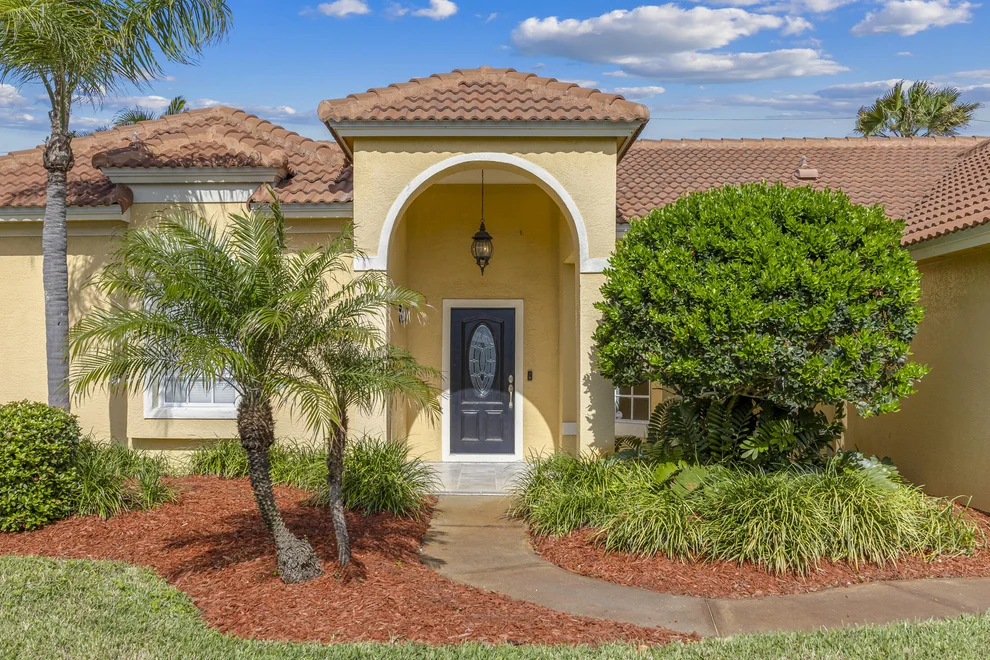 Unit for sale at 160 Waters Edge Lane, Indialantic, FL 32903