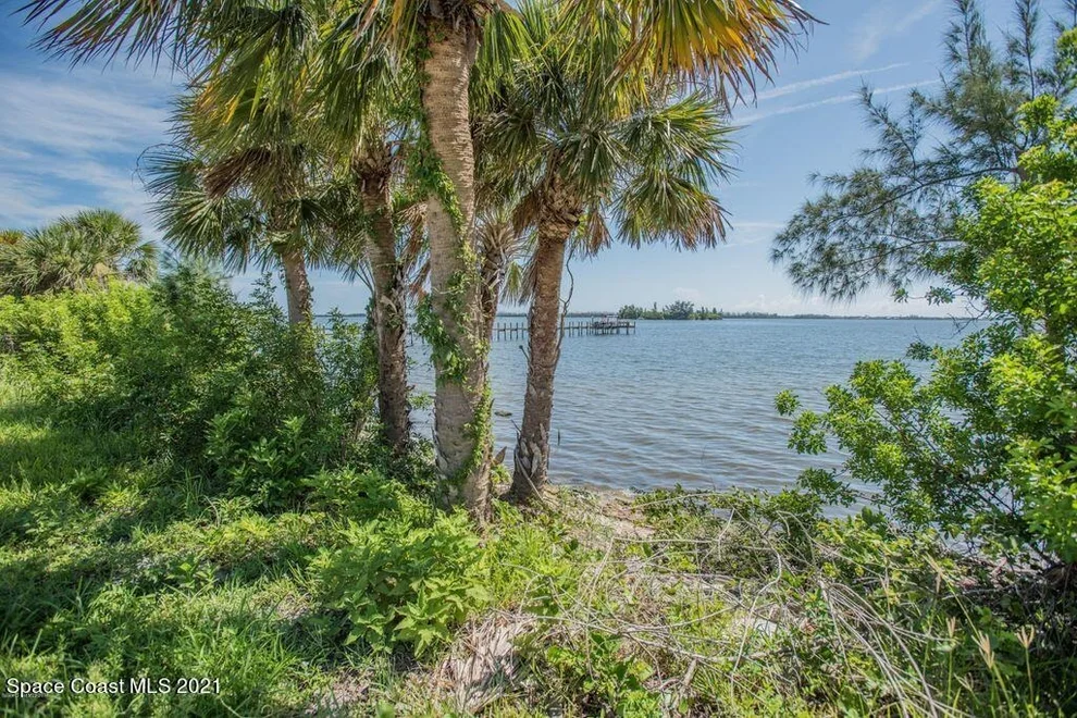 Unit for sale at 5285 Fisherman Lane, Grant-Valkaria, FL 32949