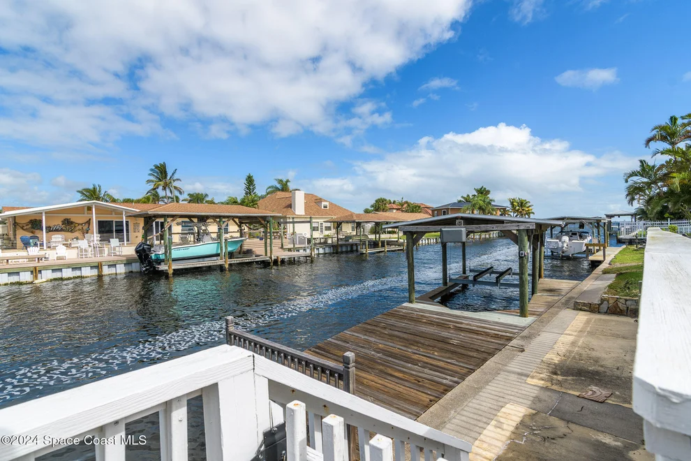 Unit for sale at 1730 E Central Avenue, Merritt Island, FL 32952