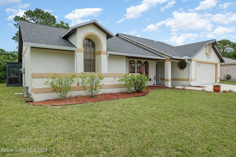 Unit for sale at 865 Tyrol Avenue NW, Palm Bay, FL 32907