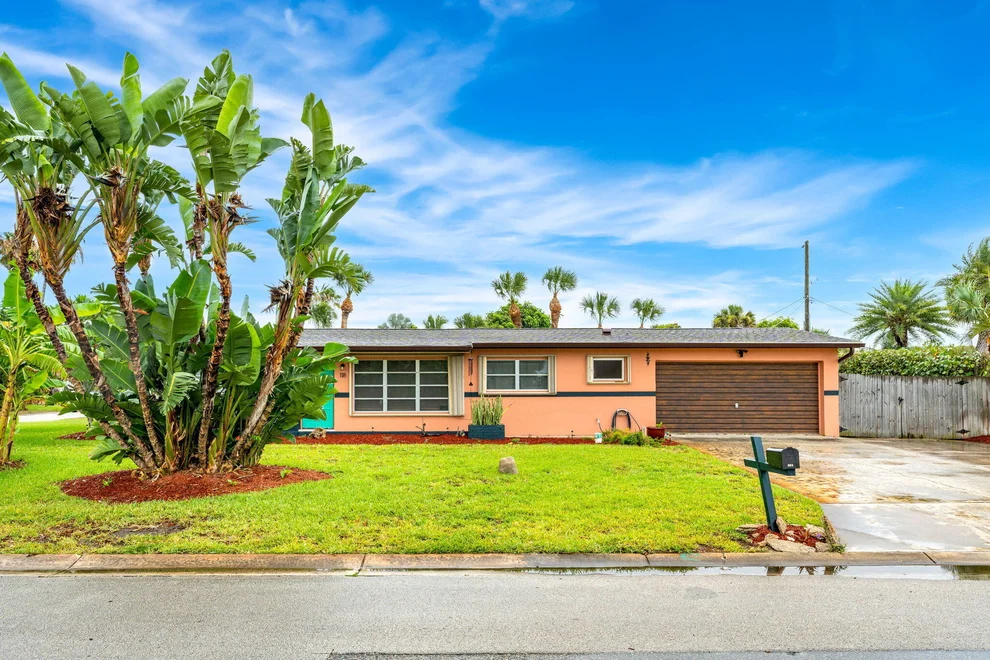 Unit for sale at 118 Algonquin Terrace, Indian Harbour Beach, FL 32937