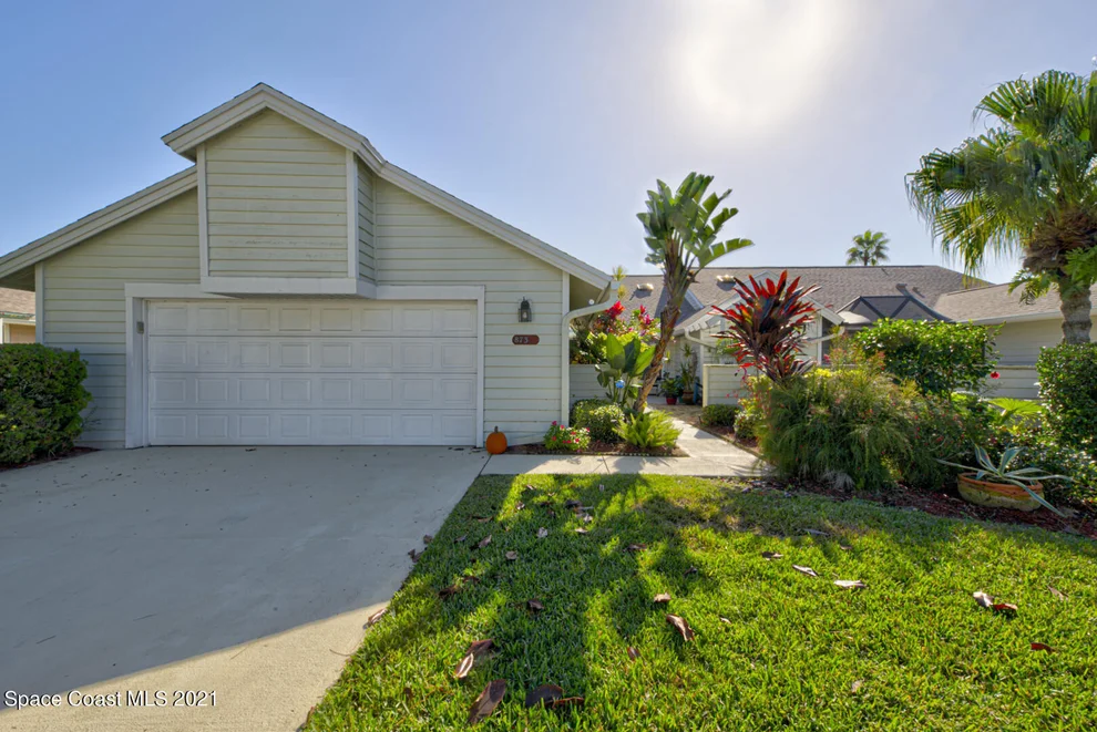 Unit for sale at 873 Ridge Lake Drive, Melbourne, FL 32940