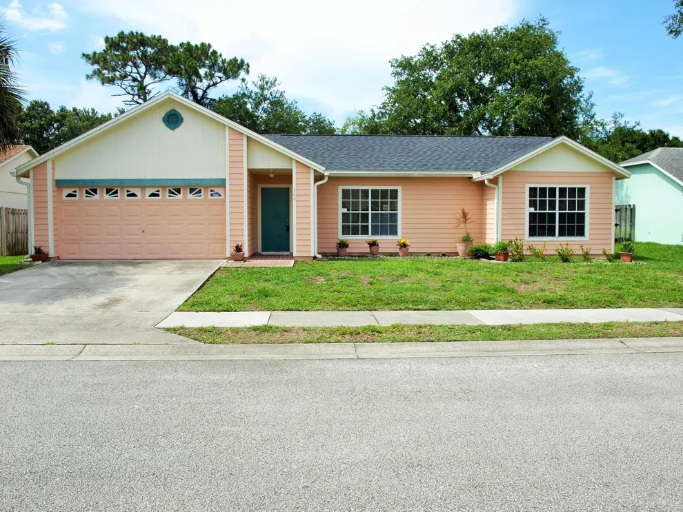 Unit for sale at 164 Oak Lake Road, Melbourne, FL 32901