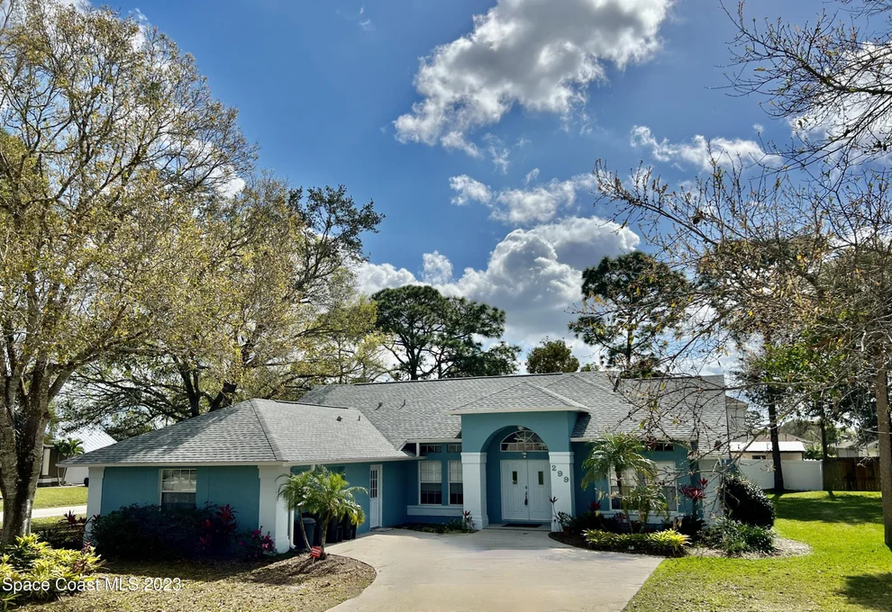 Unit for sale at 299 Clearbrook Terrace NE, Palm Bay, FL 32907