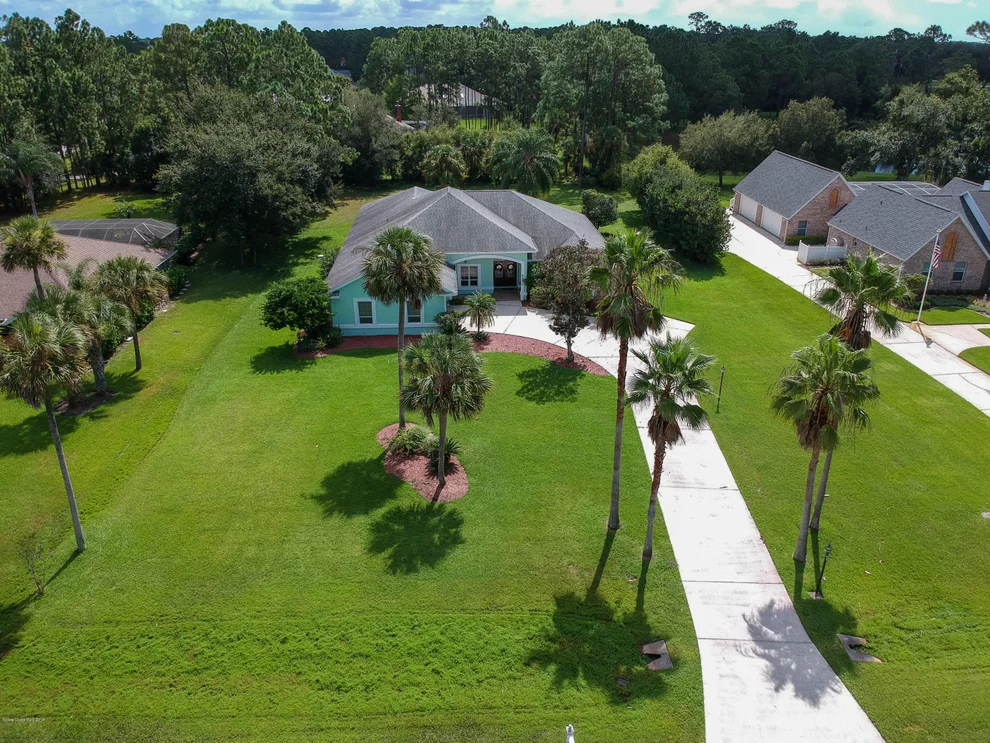 Unit for sale at 5680 Bob White Trail, Mims, FL 32754