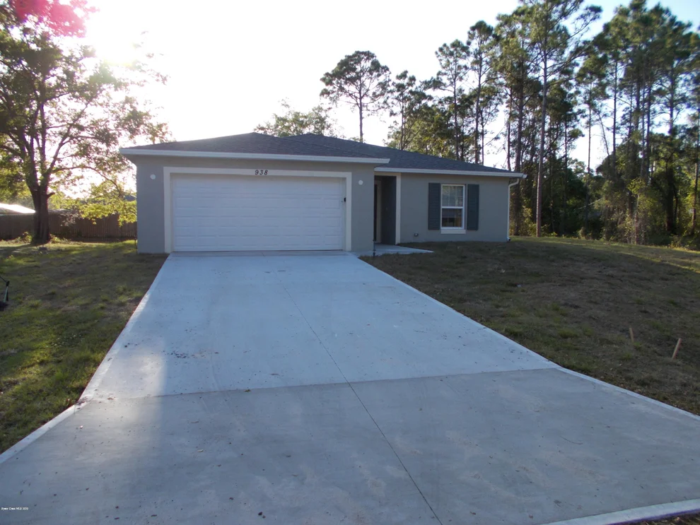 Unit for sale at 938 Granata Avenue SE, Palm Bay, FL 32909