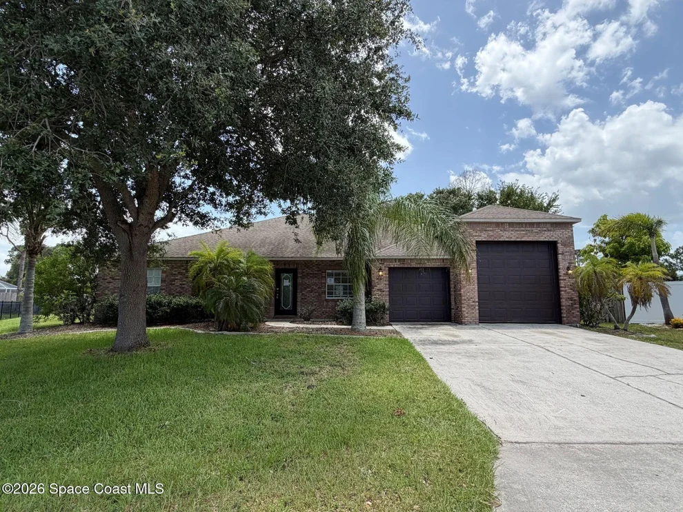 Unit for sale at 120 Palm Circle, Melbourne, FL 32940