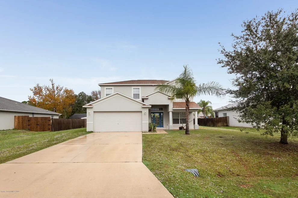 Unit for sale at 581 NE Dinner Street NE, Palm Bay, FL 32907