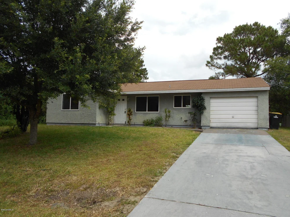 Unit for sale at 579 SE Ellington Avenue, Palm Bay, FL 32909