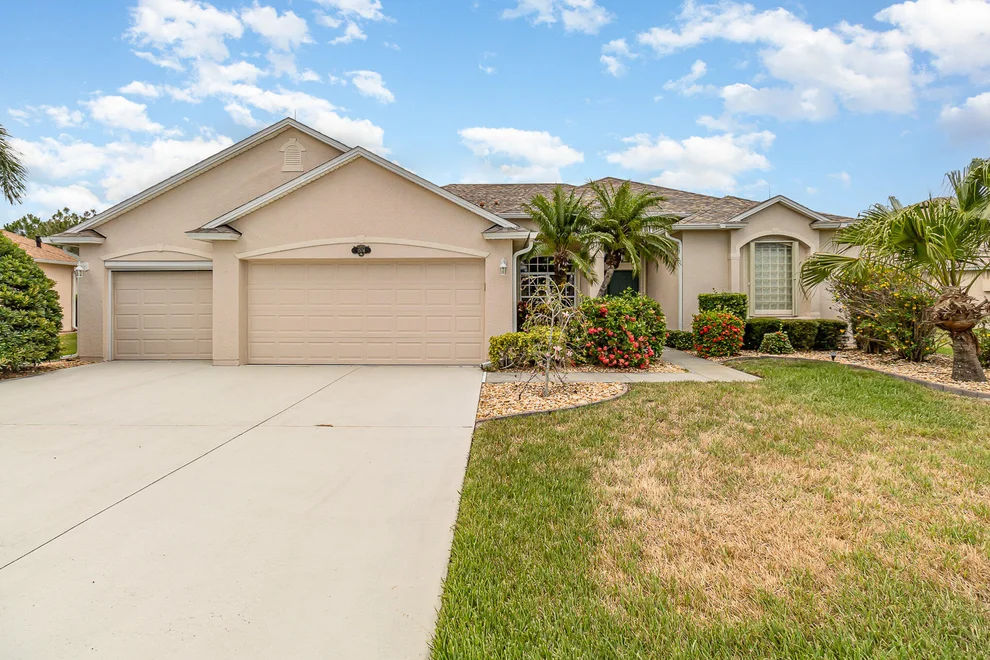 Unit for sale at 1576 Grand Isle Boulevard, Melbourne, FL 32940