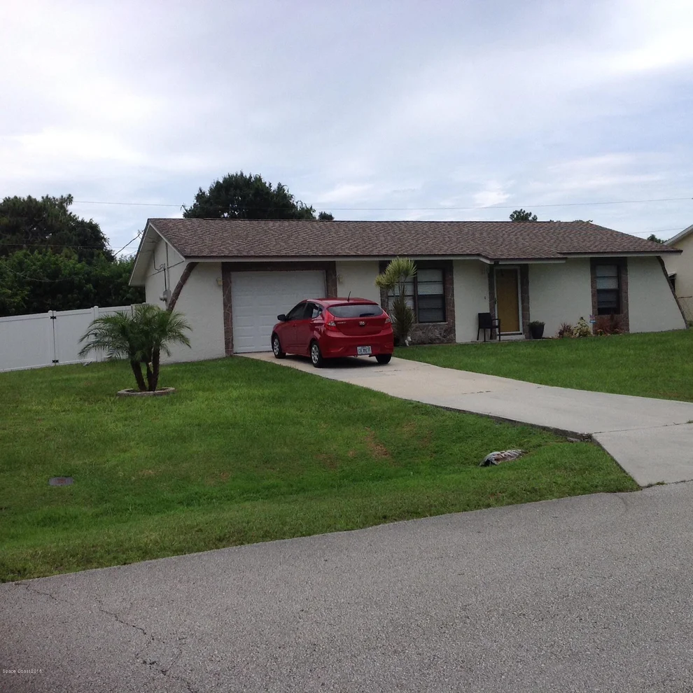 Unit for sale at 711 Grandeur Street SE, Palm Bay, FL 32909