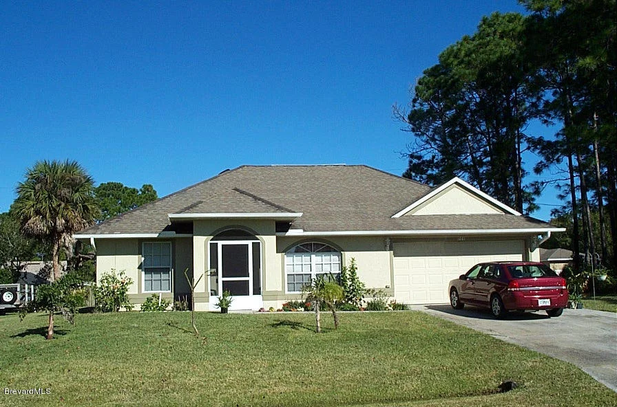 Unit for sale at 1081 SE Douglas Street, Palm Bay, FL 32909