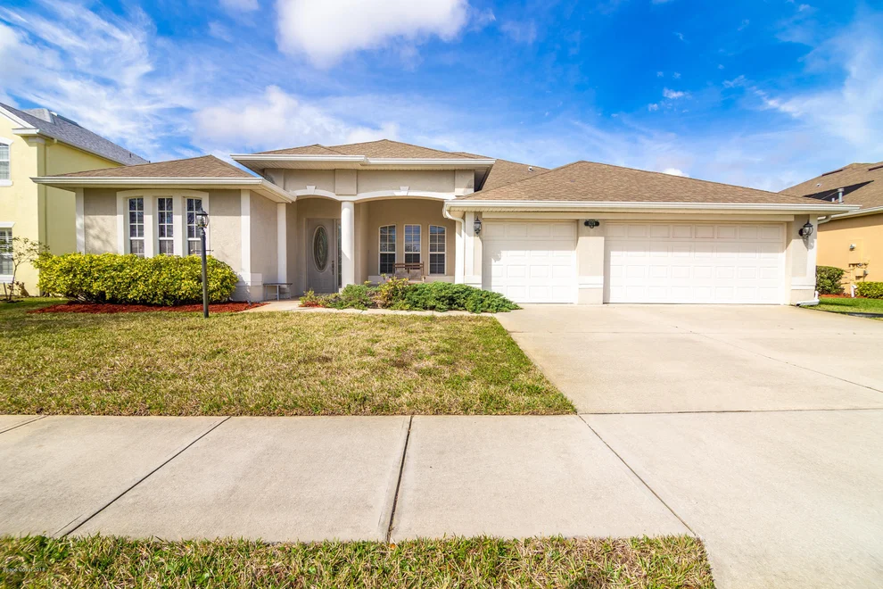 Unit for sale at 5274 Creekwood Drive, Melbourne, FL 32940